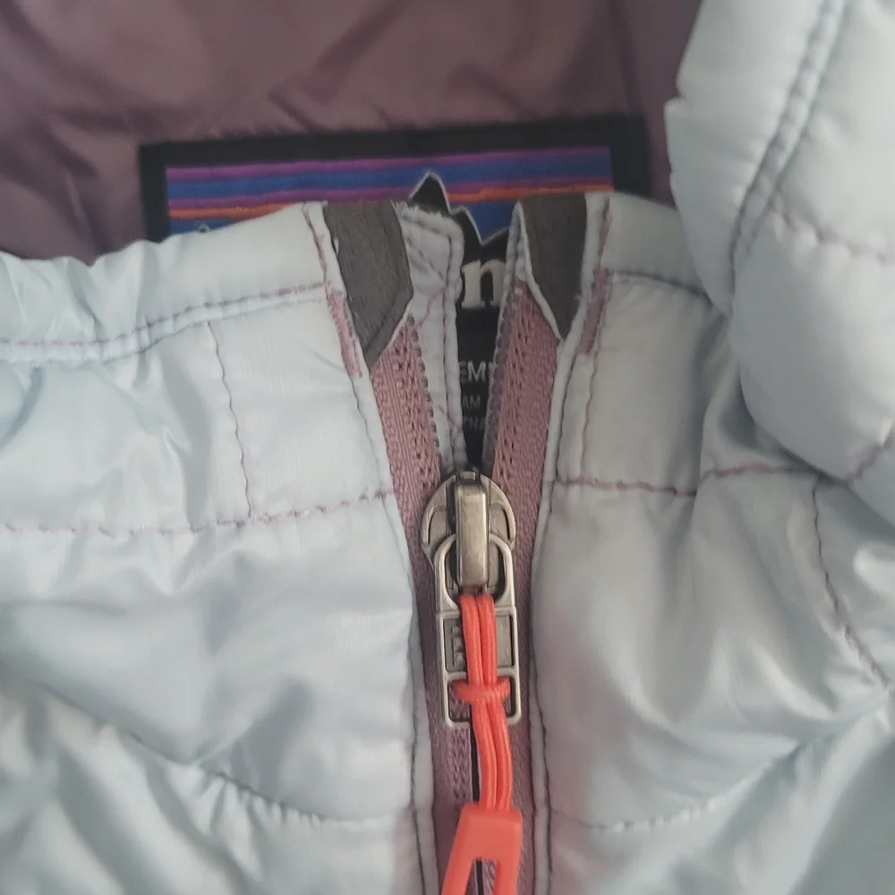 Patagonia Women's Nano Puffer Jacket Size M - Picture 5 of 15
